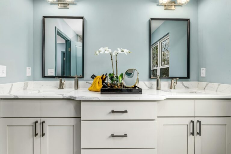 Immaculate bathroom representing Mess2Miracles cleaning services in Garland, Texas.
