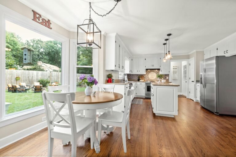 Spotlessly clean kitchen showcasing Mess2Miracles house cleaning services in Richardson, Texas.