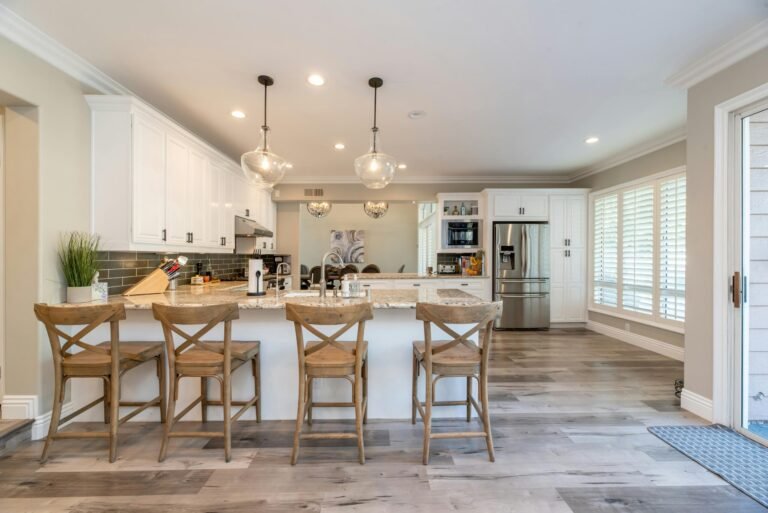 Pristine kitchen representing Mess2Miracles cleaning services in Richardson, Texas.